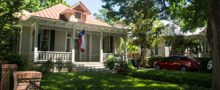 house in texas with texas state flag medicaid estate recovery program